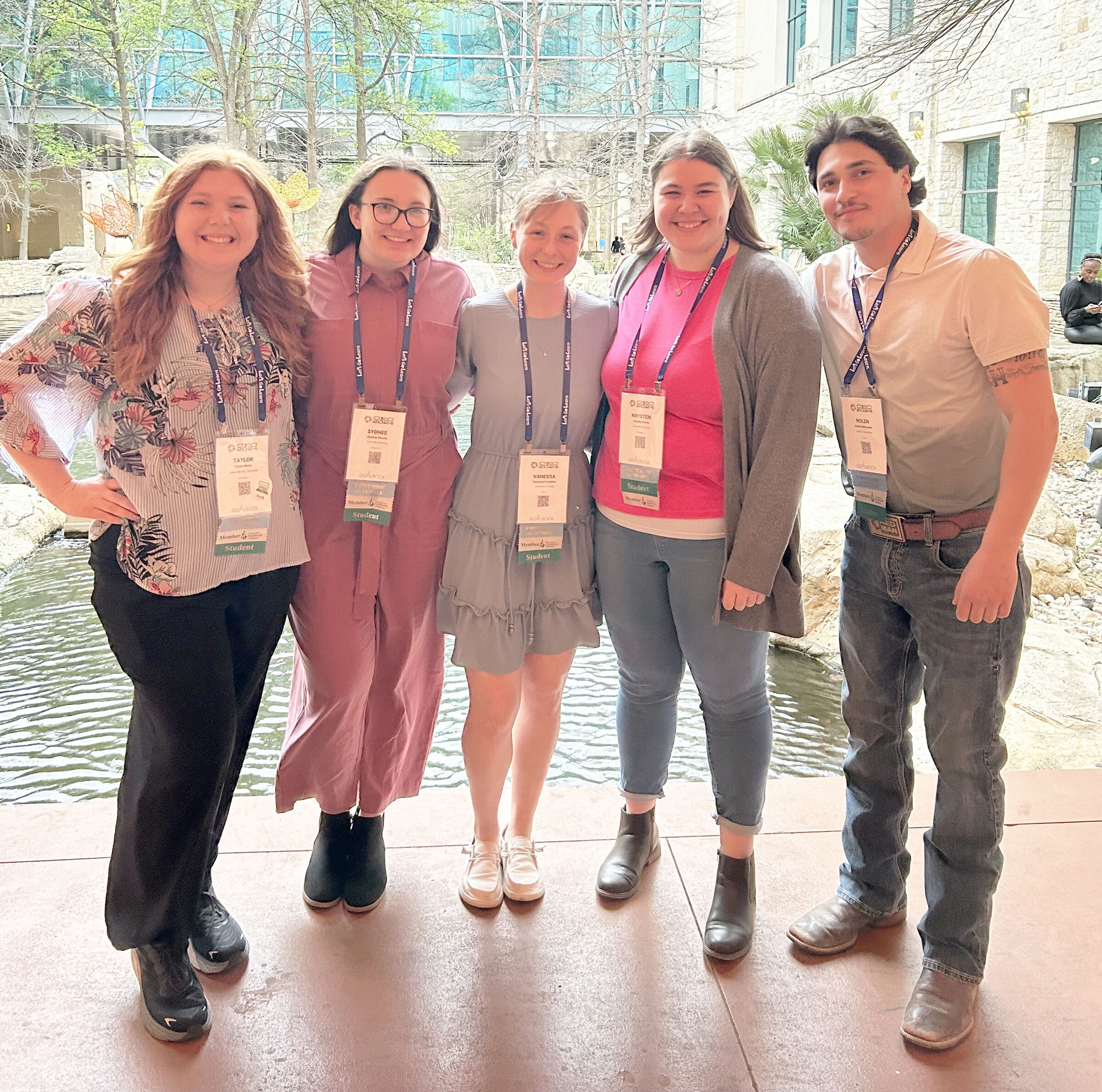 GU students gain knowledge, contacts at national conference