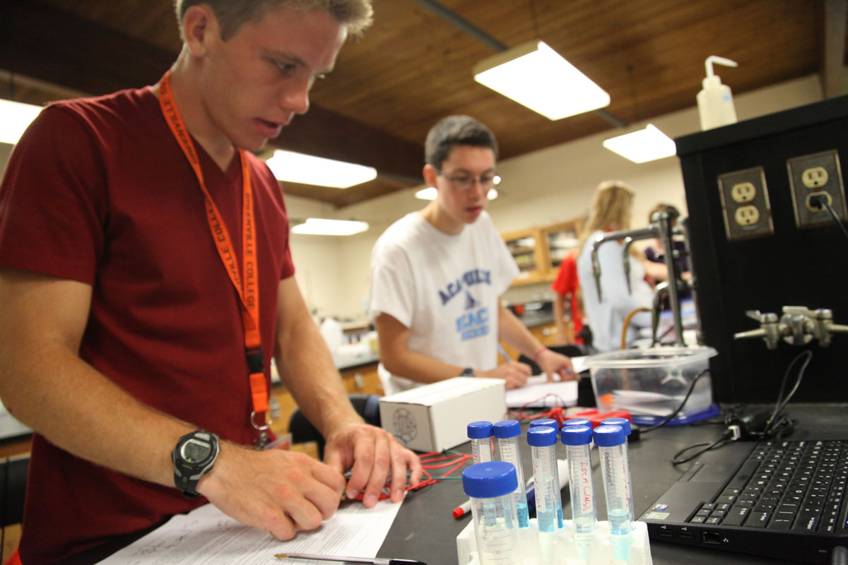 Exploration and Discovery: GC Science & Engineering Camp