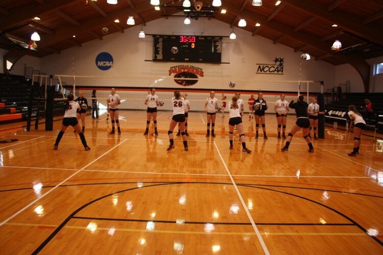 volleyball-sweeps-sliac-doubleheader-reclaims-conference-top-spot