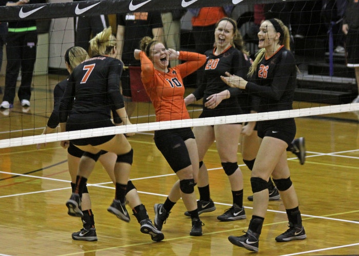 volleyball-takes-sole-possession-of-first-place-in-sliac