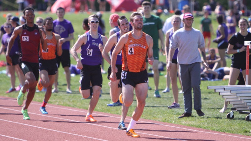 men-s-track-and-field-finishes-second-at-greenville-select