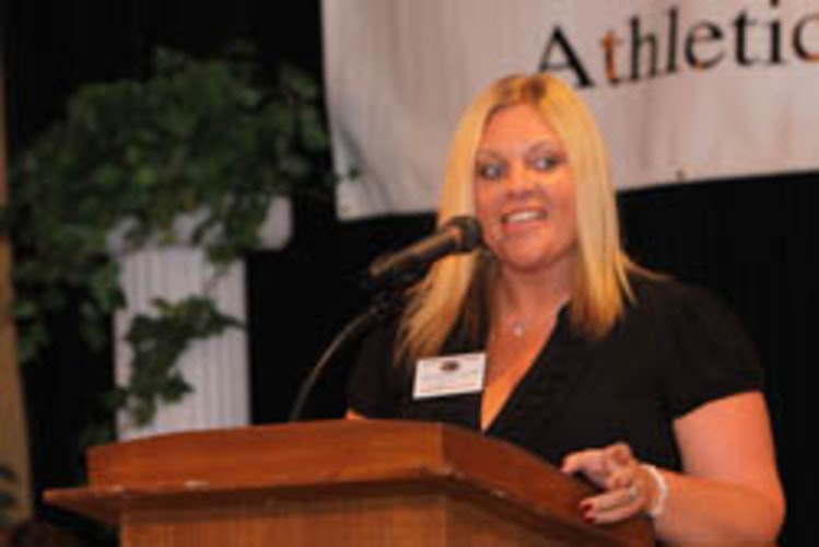 beth-lunte-mcferon-selected-to-the-greenville-college-hall-of-fame