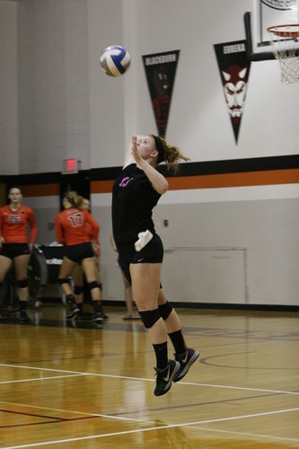 volleyball-with-big-conference-win-over-webster