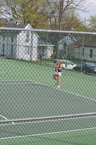 lady-panthers-tennis-sweep-blackburn-in-a-conference-victory