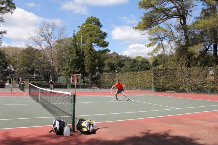spring-break-day-1-mens-tennis-posts-72-victory-over-gordon