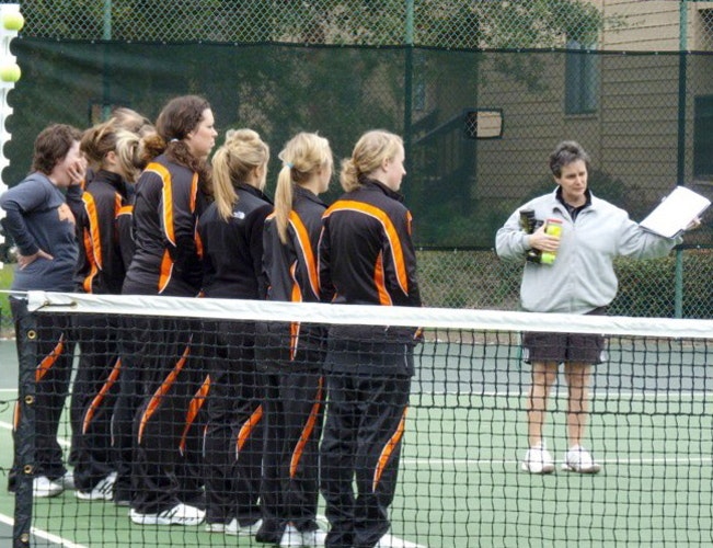 harling-womens-tennis-ready-for-the-courts-in-2012