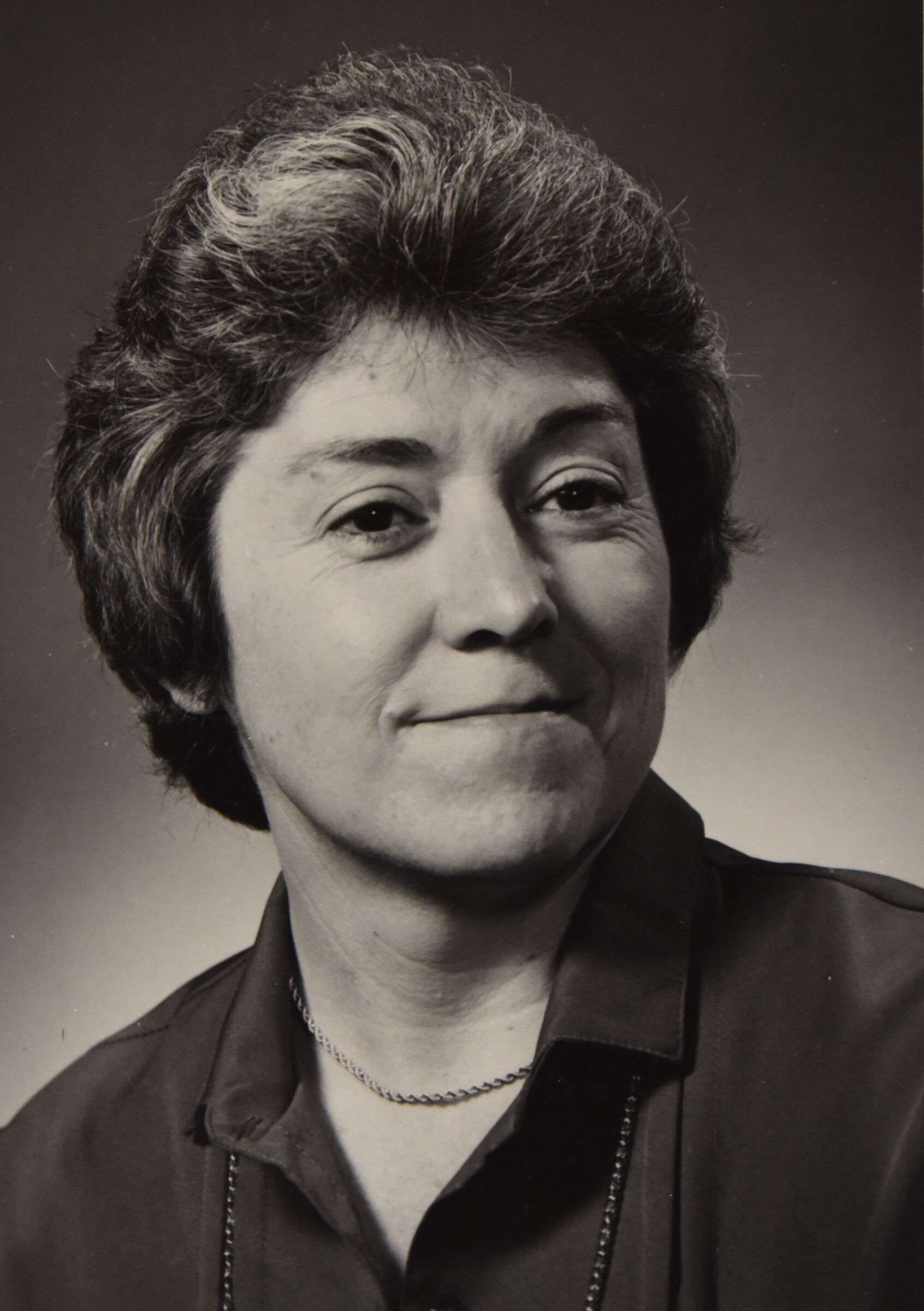 Phyllis Holmes remembered as athlete, coach, athletic director, and NAIA pioneer